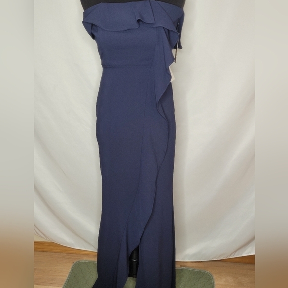 Lulu's Valerie Strapless Ruffled Maxi Dress NWT - Size XS - Picture 3 of 10